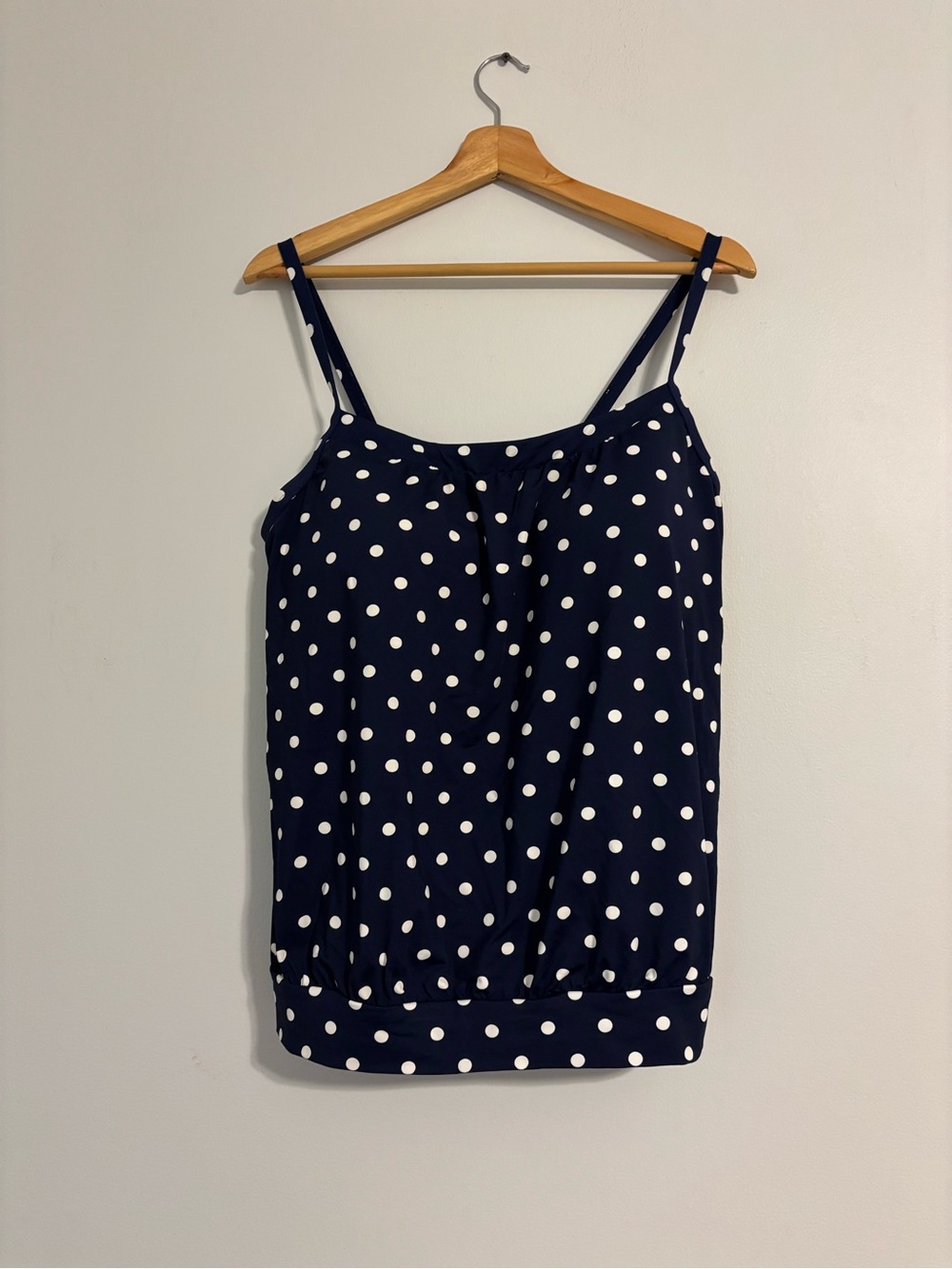 Lands' End Women’s Chlorine Resistant Blouson Tankini Swimsuit Top - Size 14